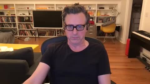 Snapshot of skyline3371 chatting on 03/08/25, 05:28 Skyline3371 online show from 03/08/25, 05:28