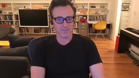 Snapshot of skyline3371 chatting on 09/20/25, 04:02 Skyline3371 online show from 09/20/25, 04:02