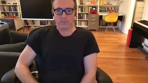 Snapshot of skyline3371 chatting on 11/10/25, 06:18 Skyline3371 online show from 11/10/25, 06:18