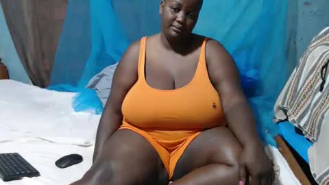 sheliah online show from 02/16/25, 03:58