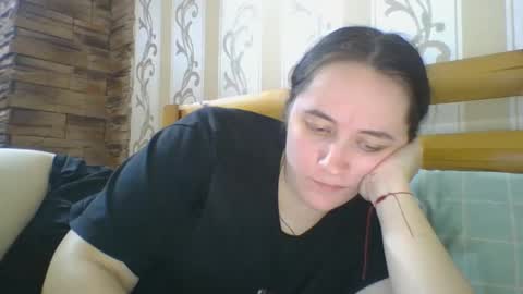 Snapshot of skyressie333 chatting on 03/05/26, 04:14 skyressie333 online show from 03/05/26, 04:14