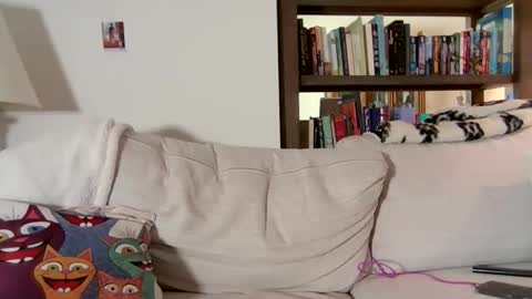 Sky Winters online show from 01/11/26, 04:34