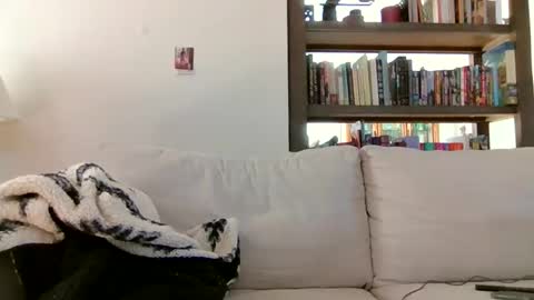 Sky Winters online show from 04/04/26, 02:25