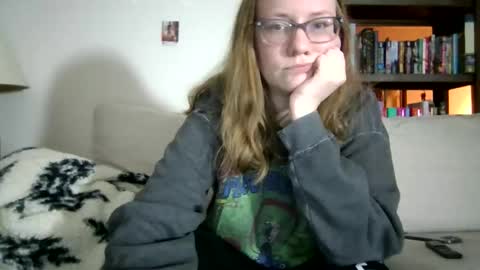 Sky Winters online show from 04/05/26, 02:31