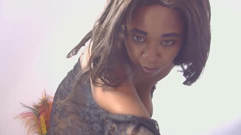 Bella online show from 02/05/25, 12:38