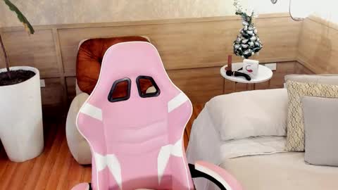 abby online show from 12/17/25, 01:28