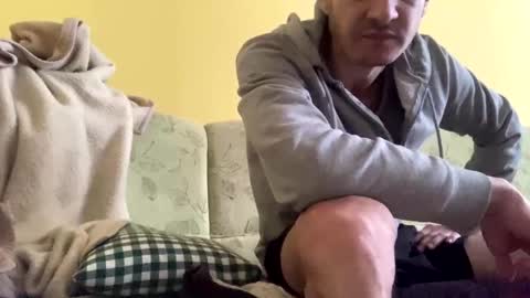 Snapshot of slabyhrac chatting on 02/18/25, 10:38 slabyhrac online show from 02/18/25, 10:38