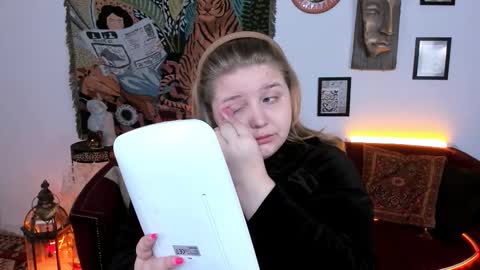 Slada Deew online show from 11/30/25, 09:13