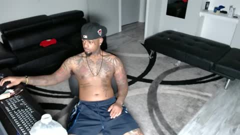 Snapshot of slangondemhoes chatting on 01/02/25, 06:01 nasty twitter KASHCARTERATL online show from 01/02/25, 06:01