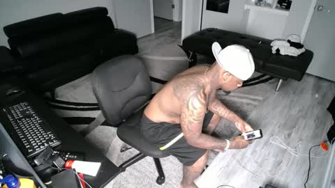 Snapshot of slangondemhoes chatting on 03/04/25, 05:03 nasty twitter KASHCARTERATL online show from 03/04/25, 05:03