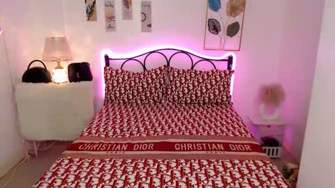 Queen Cyrine online show from 03/10/26, 01:32