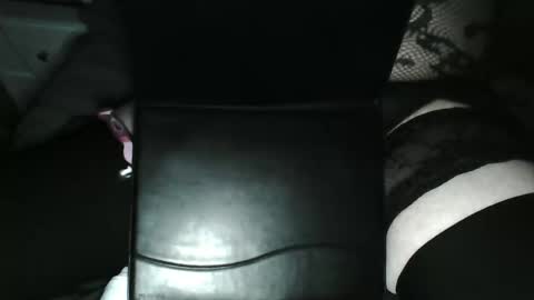 Snapshot of slaveass69 chatting on 02/05/25, 11:02 men use me live  online show from 02/05/25, 11:02