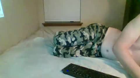 Snapshot of slaveboi_90 chatting on 01/15/26, 03:11 slaveboi_90 online show from 01/15/26, 03:11