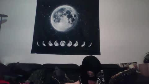 slaveforgodess online show from 11/02/25, 11:07