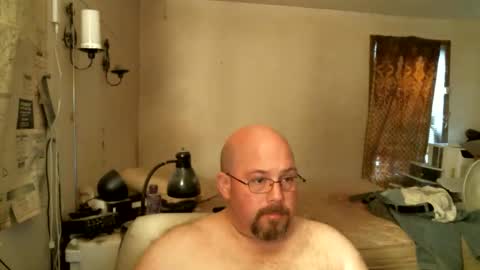 Snapshot of slavejim518 chatting on 12/20/25, 06:59 slavejim online show from 12/20/25, 06:59