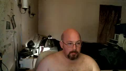 Snapshot of slavejim518 chatting on 12/22/25, 03:36 slavejim online show from 12/22/25, 03:36