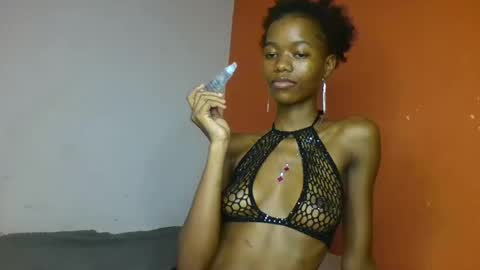 Snapshot of slaybby chatting on 03/03/25, 02:48 Slaybby online show from 03/03/25, 02:48