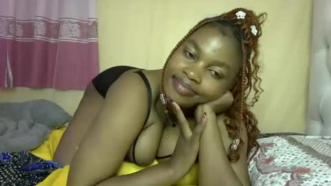 Snapshot of slayslay002 chatting on 12/12/24, 09:48 Rose online show from 12/12/24, 09:48