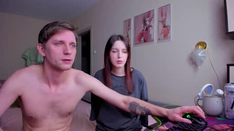 Sophie and David online show from 12/20/25, 01:29