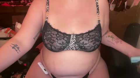 sleepyangel222 online show from 10/22/25, 01:06