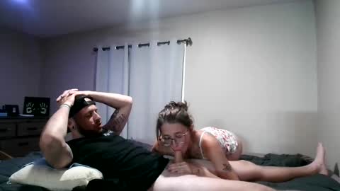 Snapshot of sleepysirenn chatting on 06/22/26, 03:25 Hair Nails online show from 06/22/26, 03:25