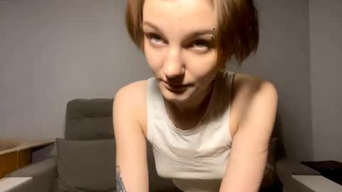 Sofia online show from 04/13/26, 04:23