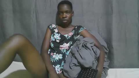 slender_queen online show from 01/18/26, 07:39