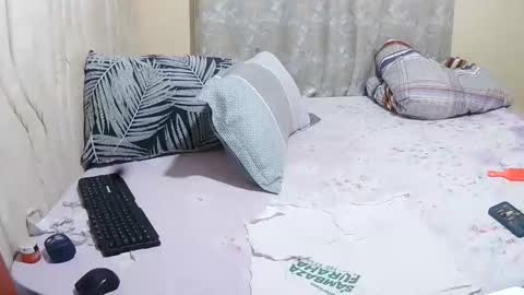 slender_sweetbabe online show from 01/19/26, 10:19