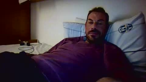 Snapshot of slevin1983 chatting on 12/10/24, 10:47 slevin online show from 12/10/24, 10:47