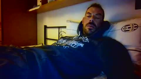 slevin online show from 11/16/25, 02:44