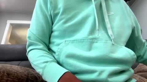 slick2285 online show from 09/15/25, 07:03