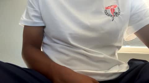 slick2285 online show from 09/17/25, 08:32