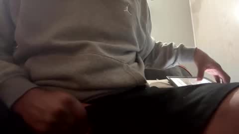 slick2285 online show from 10/21/25, 07:42