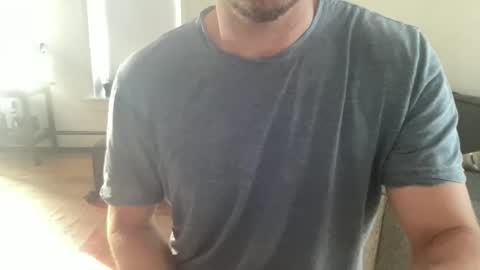 Snapshot of slick_39 chatting on 11/11/25, 01:11 slick_39 online show from 11/11/25, 01:11