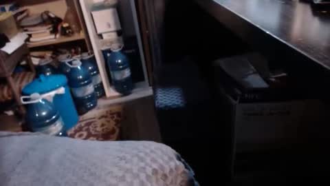 sliderguy699 online show from 04/16/26, 01:45