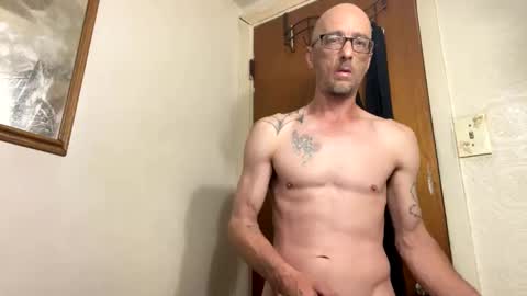 Snapshot of slim315488 chatting on 06/10/26, 08:52 slim315488 online show from 06/10/26, 08:52
