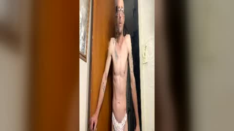 Snapshot of slim315488 chatting on 06/12/26, 01:48 slim315488 online show from 06/12/26, 01:48