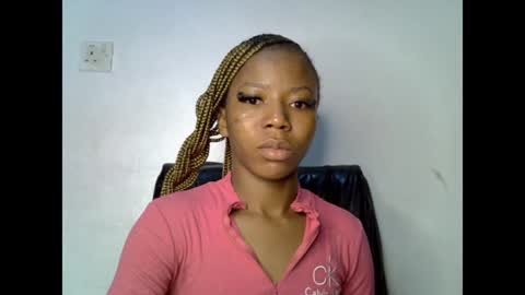 Snapshot of slim_ebonypet chatting on 06/19/26, 09:46 Crystal online show from 06/19/26, 09:46