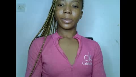 Snapshot of slim_ebonypet chatting on 06/27/26, 12:22 Crystal online show from 06/27/26, 12:22
