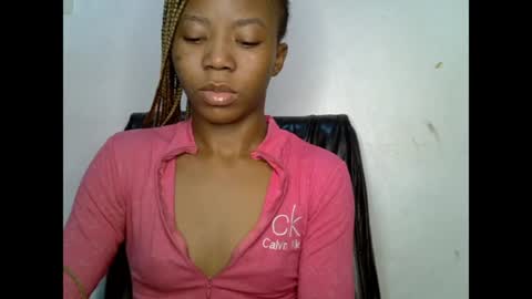 Snapshot of slim_ebonypet chatting on 07/03/26, 10:54 Crystal online show from 07/03/26, 10:54
