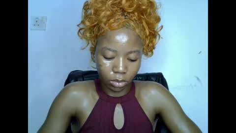 Snapshot of slim_ebonypet chatting on 07/12/26, 10:17 Crystal online show from 07/12/26, 10:17