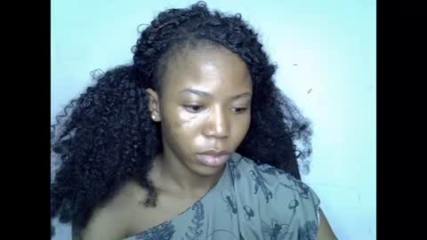 Snapshot of slim_ebonypet chatting on 08/04/26, 10:51 Crystal online show from 08/04/26, 10:51