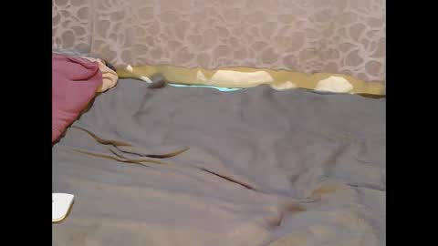 slim_girl01 online show from 02/17/26, 09:17