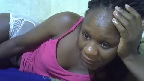 Snapshot of slim_girl3 chatting on 03/07/25, 01:40 slim_girl3 online show from 03/07/25, 01:40