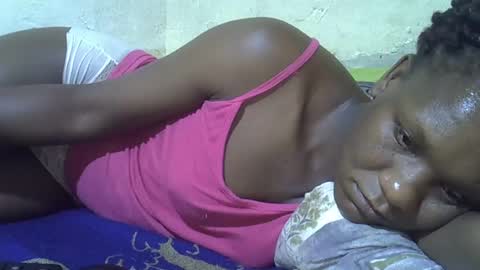 Snapshot of slim_girl3 chatting on 03/07/25, 04:55 slim_girl3 online show from 03/07/25, 04:55