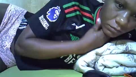 slim_girl3 online show from 02/08/26, 06:50