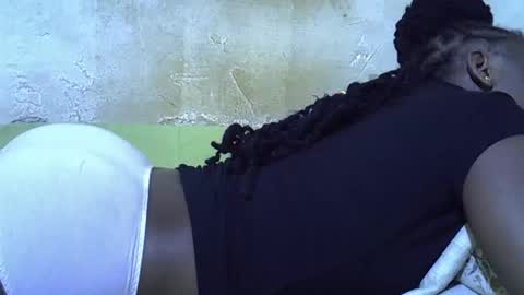 slim_girl3 online show from 02/16/26, 08:49