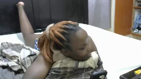 slim_joy online show from 02/17/25, 06:48