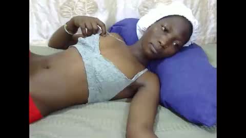 slim_kiteey online show from 10/08/25, 05:38