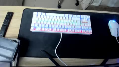 slim_master12 online show from 04/07/26, 08:31